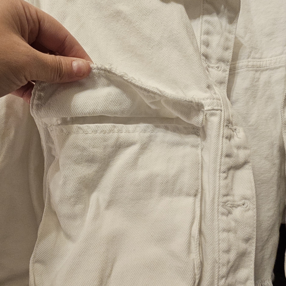 Zara (S) White Distressed Cropped Denim Jacket - Picture 7 of 7